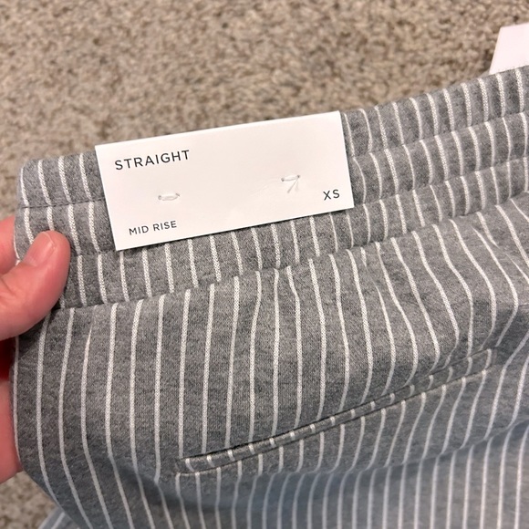 NWT Ann Taylor Loft XS Gray White Pinstriped Pants - Picture 3 of 4